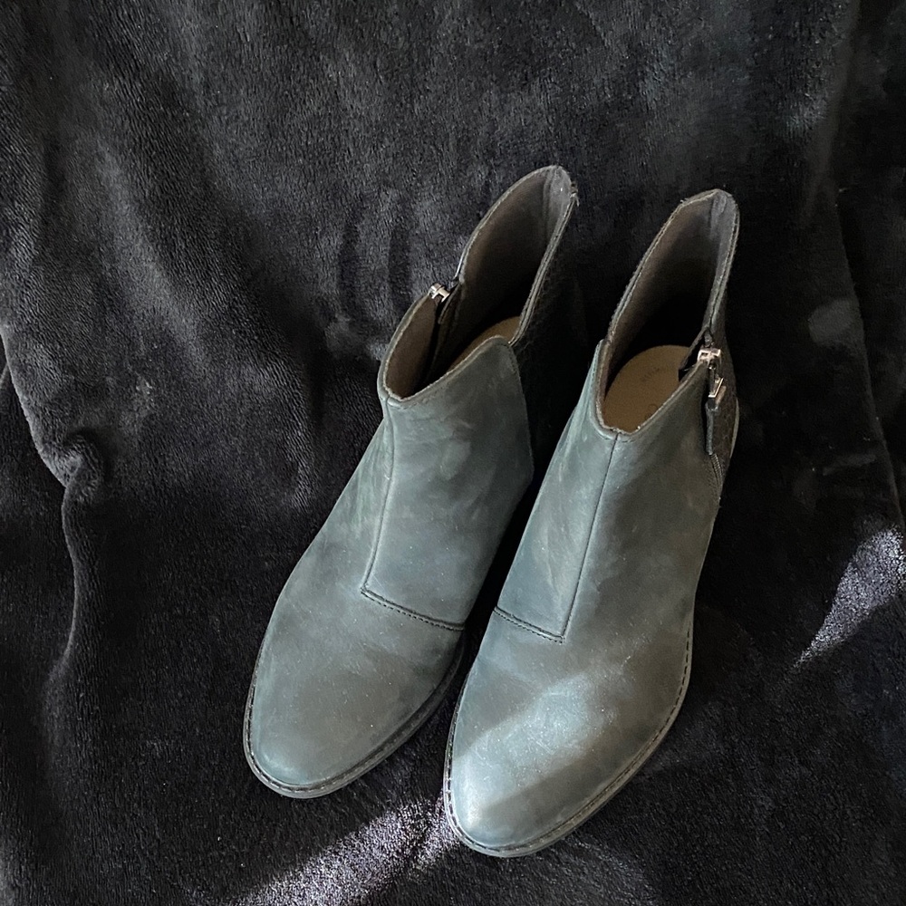 Elegant Black Ankle Booties
